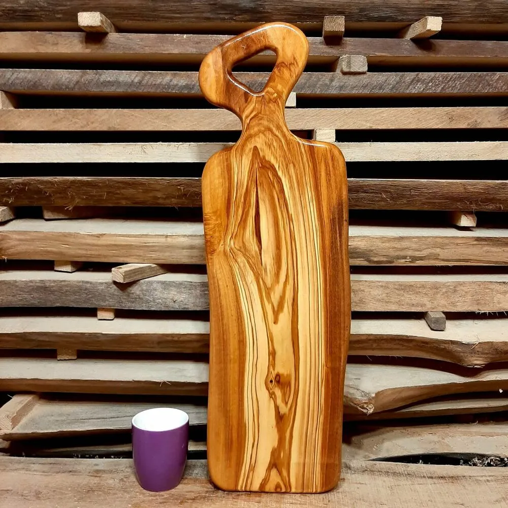 Luksusowa deska do krojenia i serwowania z drewna oliwnego Nela Wood