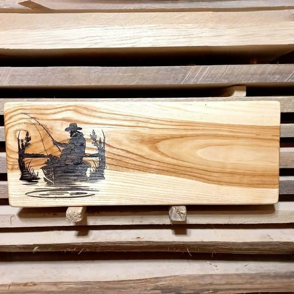 personalizowana deska jesionowa prezent dla wedkarza